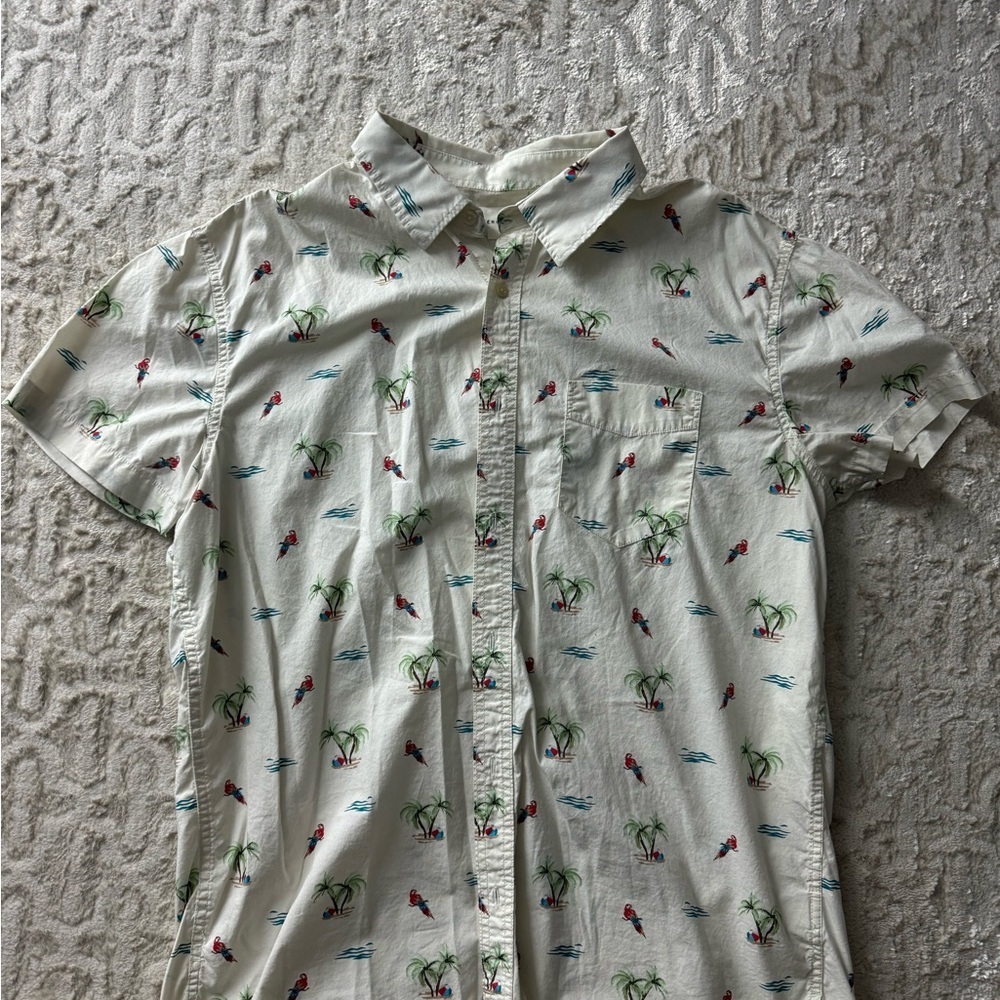 Aeropostale Palm and Bird Print Casual Shirt size large